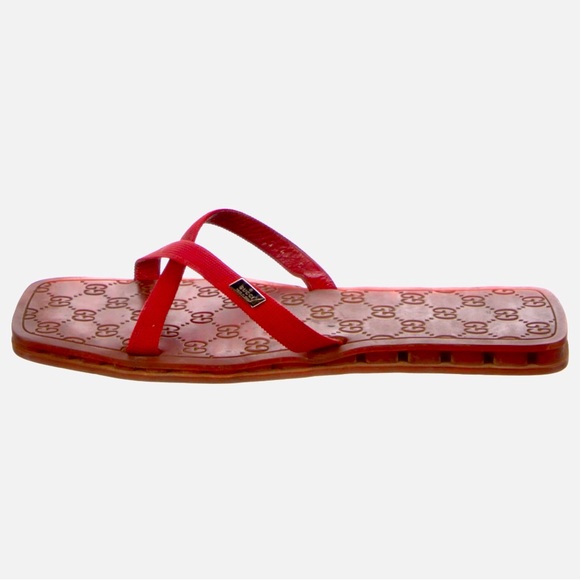 Gucci logo sandal. SOLD - Picture 4 of 5